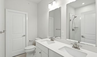 5 Pelham Ln, Bayville, NJ 08721