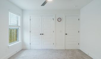 221 Palm St, Bentonville, AR 72713