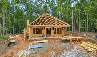 593 Elks Pkwy, Alexander City, AL 35010
