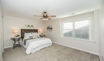 1121 Claytonbrook Ct, Ballwin, MO 63011