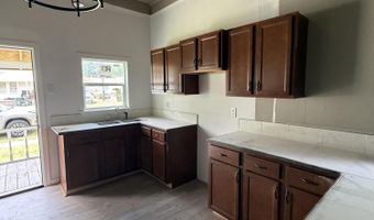 308 Hawthorne St, Abbeville, LA 70510