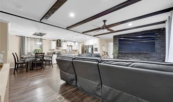 804 Red Bud Dr, Alamo, TX 78516