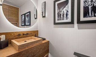 549 Walnut St, Aspen, CO 81611