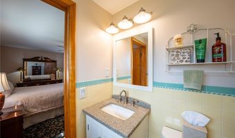 135 Alberta Dr, Amherst, NY 14226