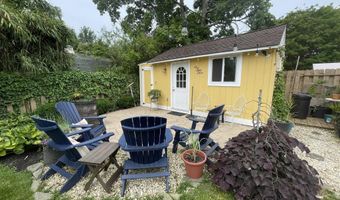 91 Center Ave, Atlantic Highlands, NJ 07716