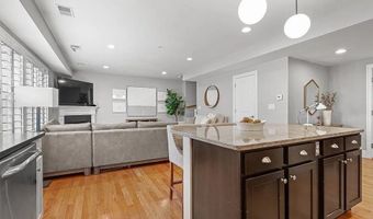 855 Lagrange St 7, Boston, MA 02132