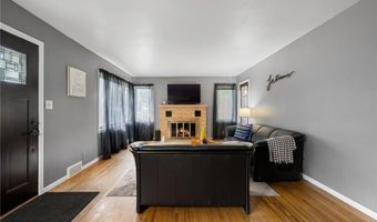 120 Ridge Rd, Albert Lea, MN 56007