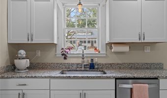 403 Summit St, Aberdeen, NC 28315