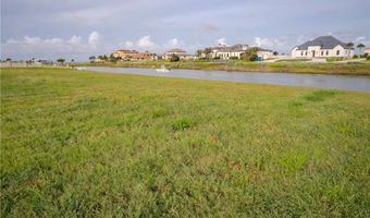26 LA BUENA VIDA Dr, Aransas Pass, TX 78336
