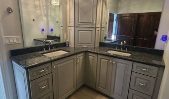 733 Minot Bch, Bottineau, ND 58318
