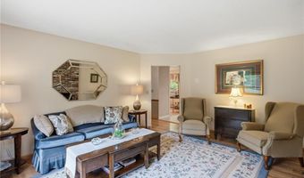 19 Mount Hygeia Rd, Foster, RI 02825