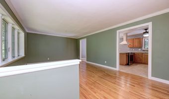 128 Cedar Ln, Beacon Falls, CT 06403