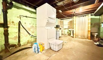 702 Union St, Alton, IL 62002