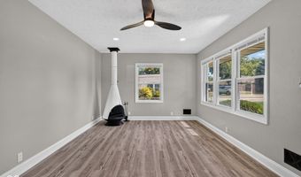 901 Alhambra, Anderson, IN 46012