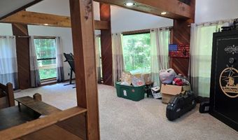 889 Old Grandview Rd, Beaver, WV 25813