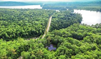 1 Castle View Ln, Belgrade, ME 04917