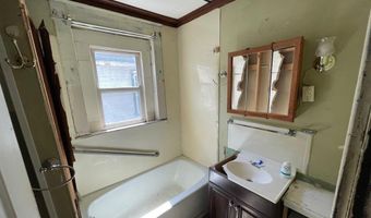 412 Jefferson Ave, Alton, IL 62002