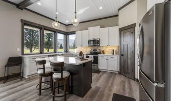 40 Bunker Ln, Blanchard, ID 83804