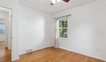 1134 Hutchins Ave, Ann Arbor, MI 48103