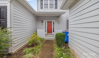 20 Holiday Dr, Arden, NC 28704