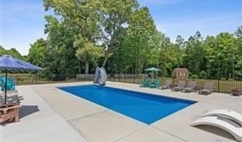 8258 Mount Eagle Rd, Ashland, VA 23005