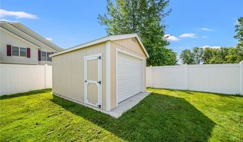 2716 Russell Rd, Ashtabula, OH 44004