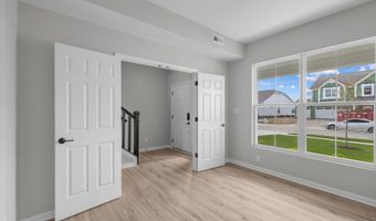 4152 Dutton Dr, Bargersville, IN 46106