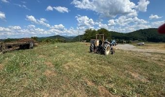 17470 Celebrity Ln, Abingdon, VA 24211