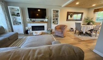 645 Ensign Ave, Beachwood, NJ 08722
