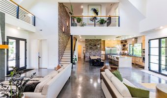 10901 Old Fashion Dr, Bentonville, AR 72713