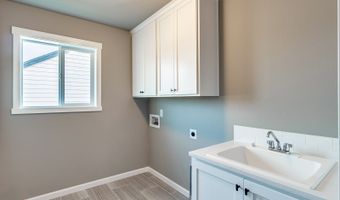 762 NW 28th St Plan: Plan 2556, Battle Ground, WA 98604