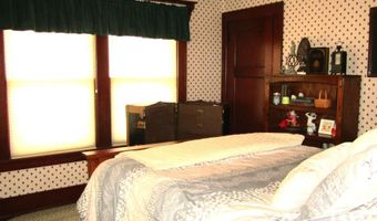 9 Ridge Rd, Atlantic, IA 50022