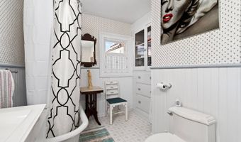 13134 Broadway St, Alden, NY 14004