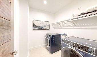 205 Broadway St, Asheville, NC 28801