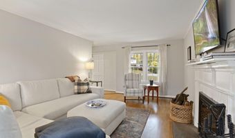 4848 RED FOX Dr, Annandale, VA 22003