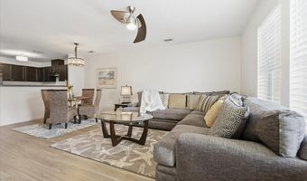156 SANDY BEACH Ln, Atlantic Beach, FL 32233