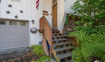 5240 E 42nd Ave, Anchorage, AK 99508