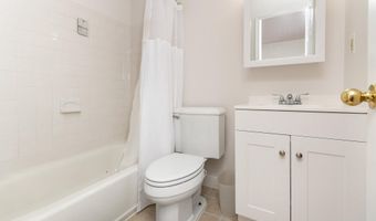 3206 BURGUNDY Rd, Alexandria, VA 22303