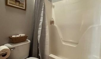 3906 NE Cadbury Ave, Bentonville, AR 72712