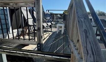 9 Ann St 2, Newport, RI 02840