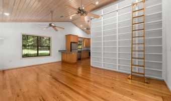 11715 NW 122ND Ter, Alachua, FL 32615