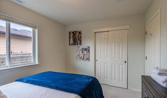 2701 Lincoln Ave, Bandon, OR 97411