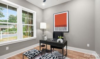 1106 Brookhurst Dr, Charlotte, NC 28205