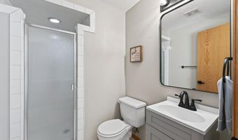 10607 56th St NE, Albertville, MN 55301