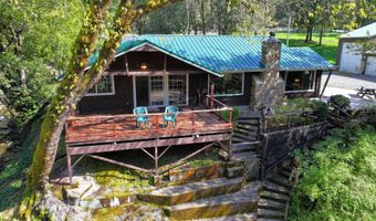 1008 WINCHUCK RIVER Rd, Brookings, OR 97415