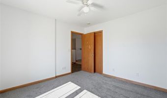 108 Pheasant Ave, Atkins, IA 52206