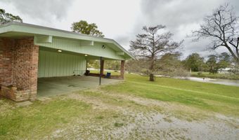 1915 N River Oaks Dr, Abbeville, LA 70510