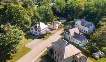 58-60 Frost Pl, Brattleboro, VT 05301