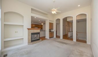 719 Clayton Corners Dr, Ballwin, MO 63011