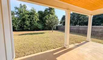 524 Seventh St, Bay St. Louis, MS 39520